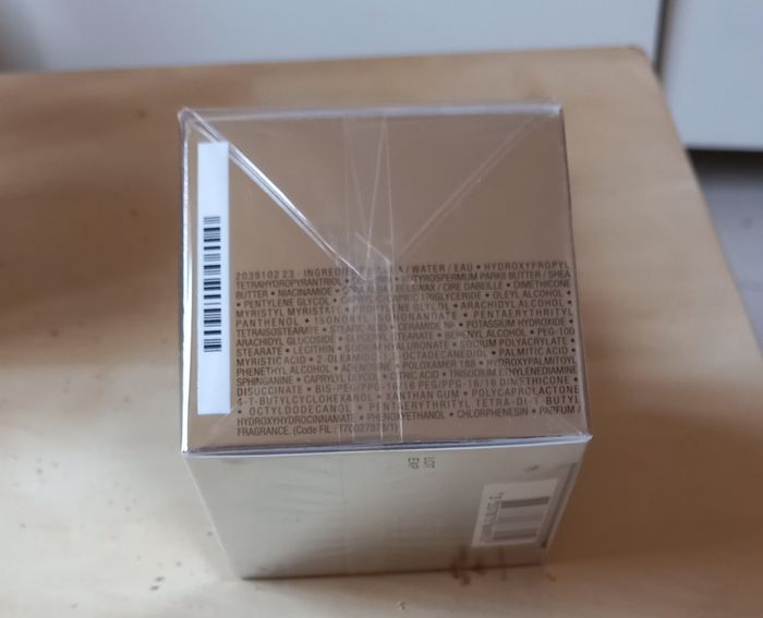 la roche posay Crème réparatrice Régénératrice REGENMEDIC - photo numéro 4