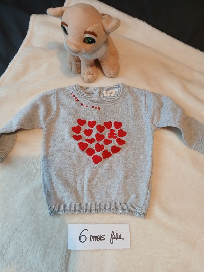 Pull gilet fille 6 mois tres bon état - photo numéro 5