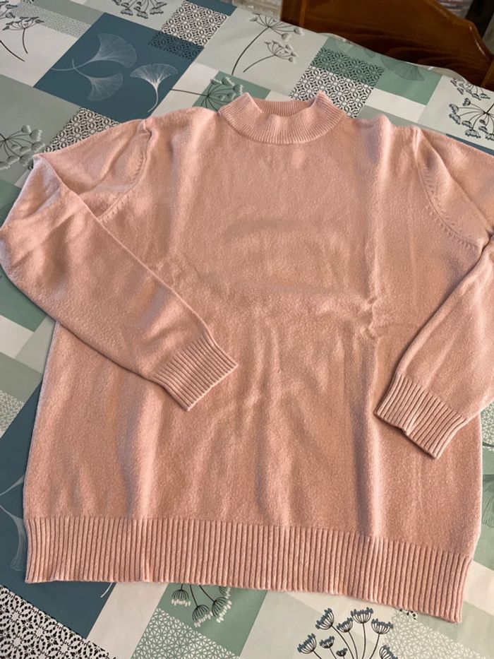 Pull rose col rond M