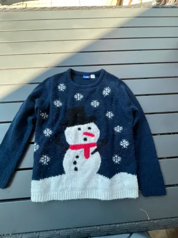Pull noel taille 5/6 ans (110-116cm)
