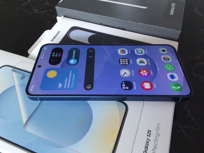Smartphone SAMSUNG Galaxy S25 Bleu nuit 256Go - photo numéro 5
