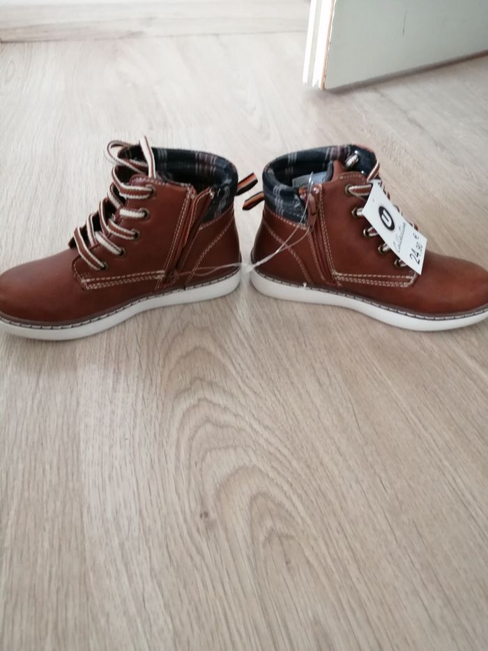 Chaussures garçon pointure 31 - photo numéro 3