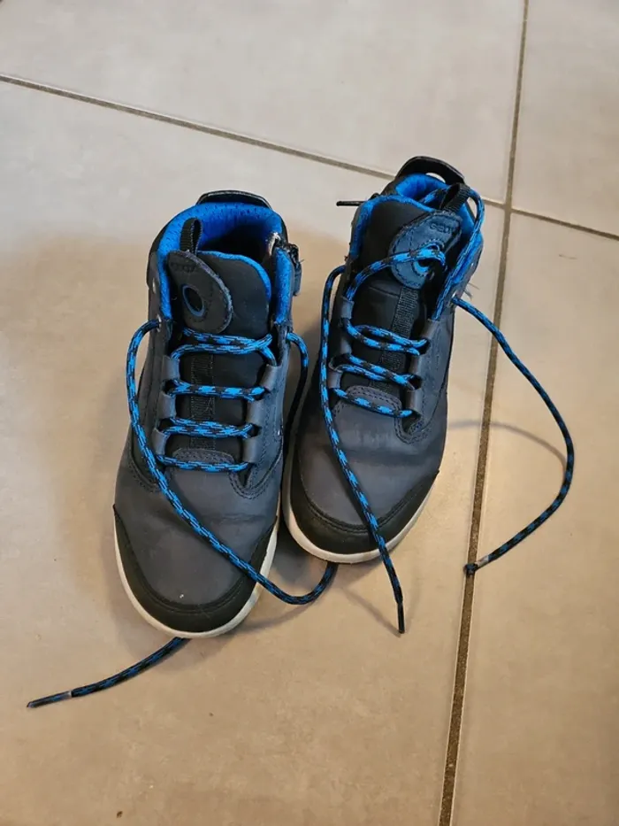 Geox 32