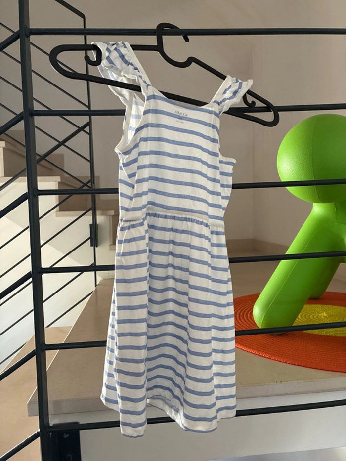 Robe légère kiabi 5 ans en coton rayé bleu et blanc état neuf - photo numéro 2