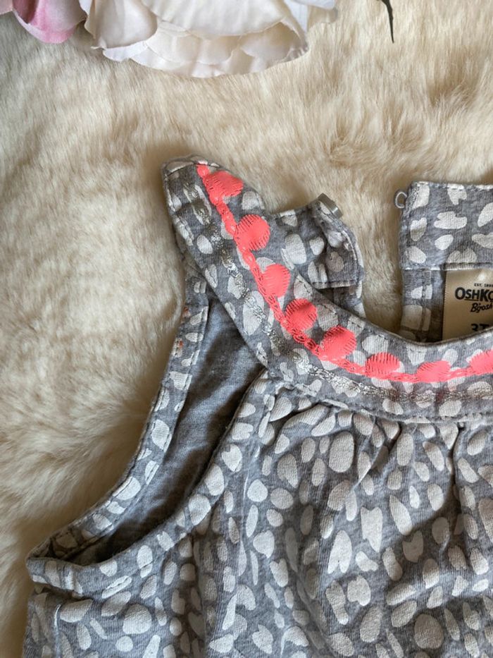 🩶🌸Sublime petite robe d’été fille légère et tendance -Oshkosh  3 ans🌸🩶 - photo numéro 5