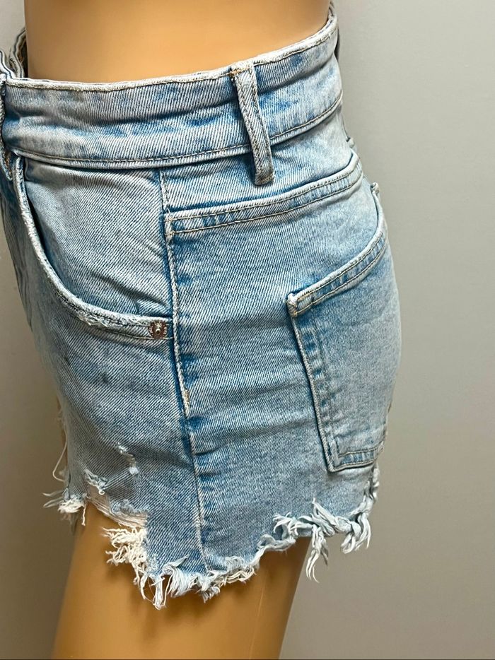 Short destroy Zara - photo numéro 4