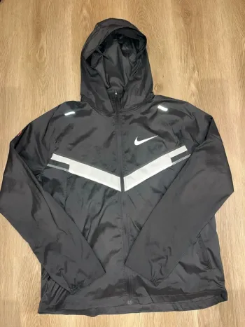 veste nike running édition limité