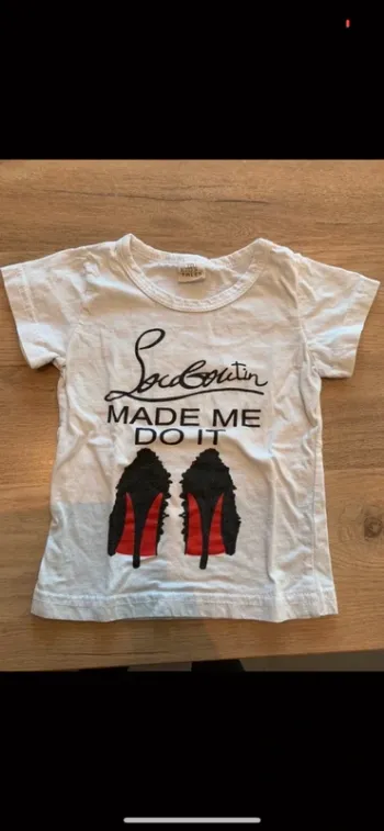 T-shirt fantaisie taille 6 mois