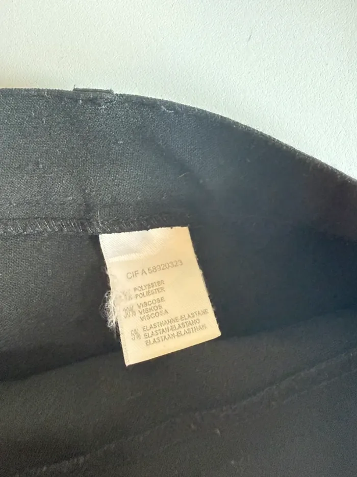 Pantalon ajusté vintage en très bon état taille 40 Anne weyburn - photo numéro 7