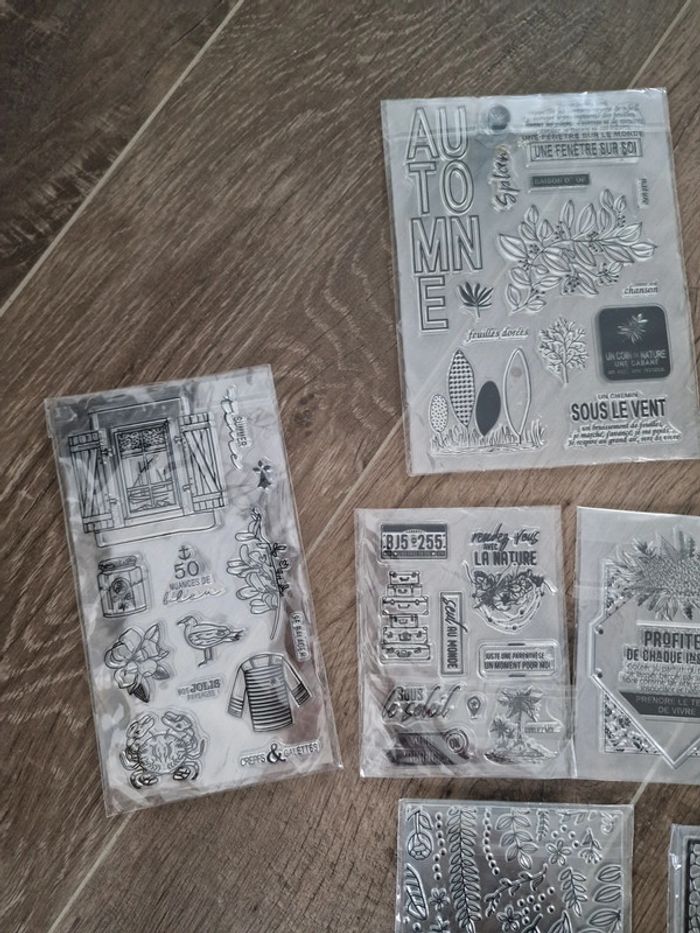 Lot scrapbooking - photo numéro 2