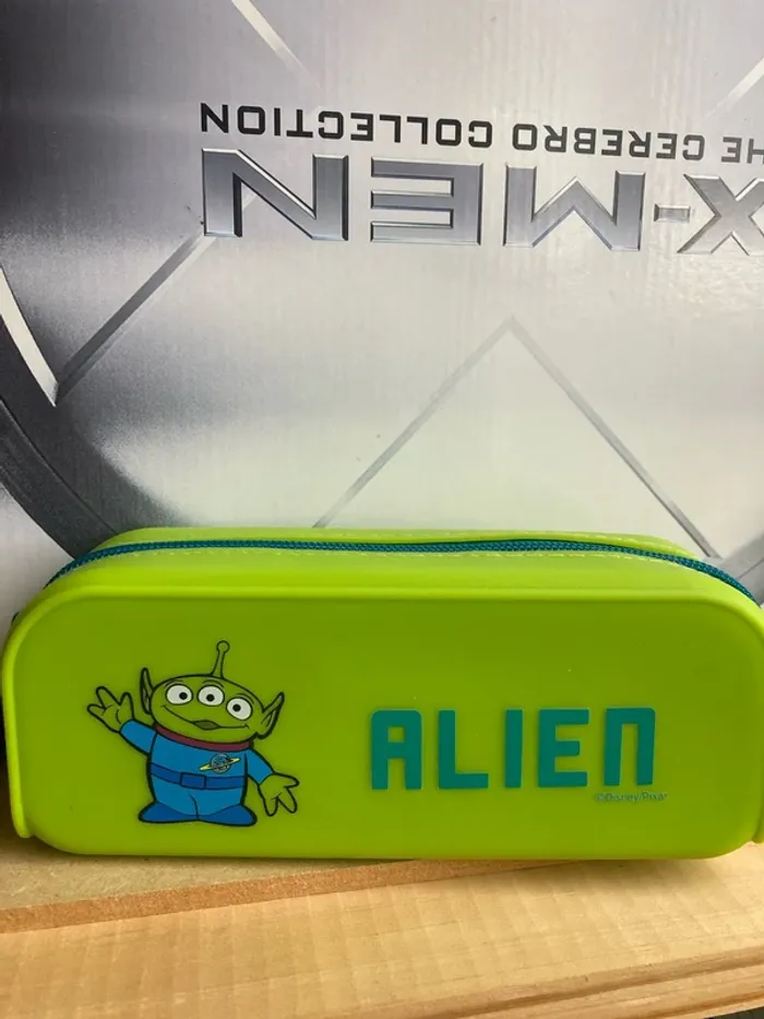 Trousse caoutchouc Alien Toy Story Disney Pixar
