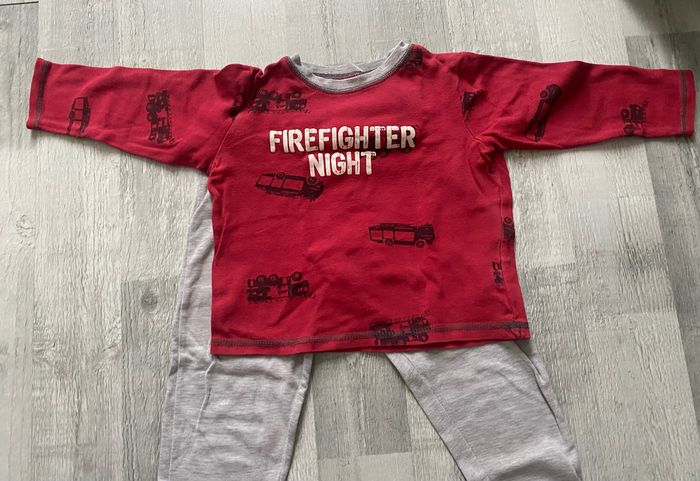Pyjama 3 ans - photo numéro 2