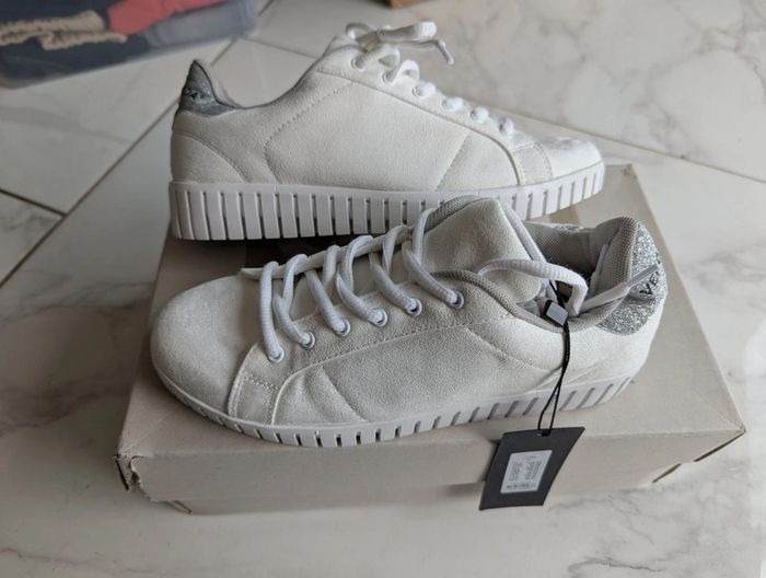 Basket blanche - Véro moda - Taille 37 - Valeur 39.99 - photo numéro 5