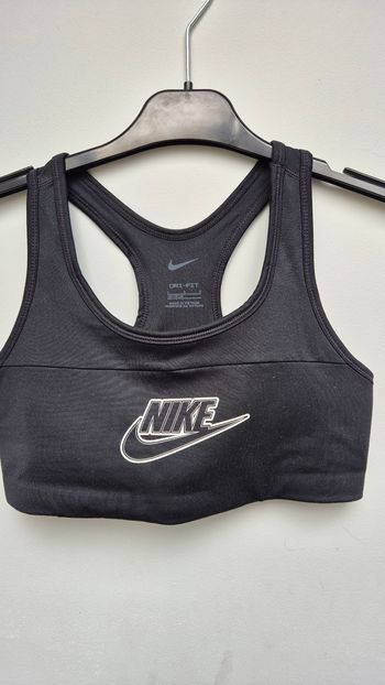 Brassière sport nike