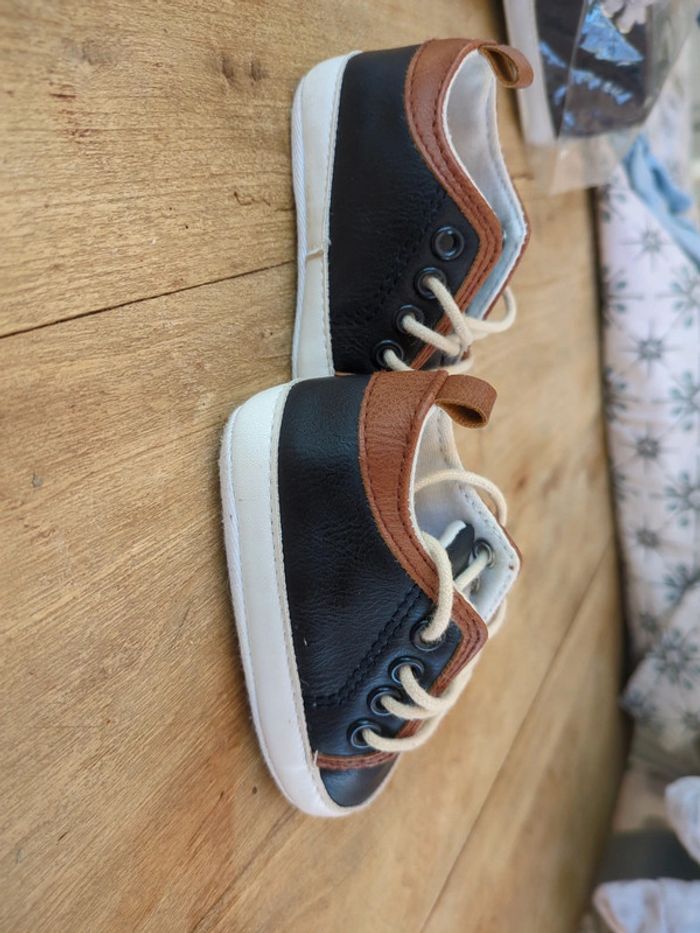 Chaussures 6-9mois - photo numéro 2