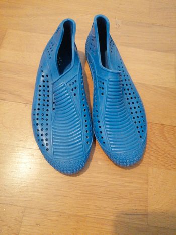 Chaussures 32 voile plage