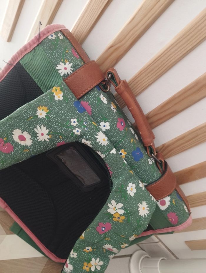 Cartable caméléon kaki fleuri - photo numéro 7