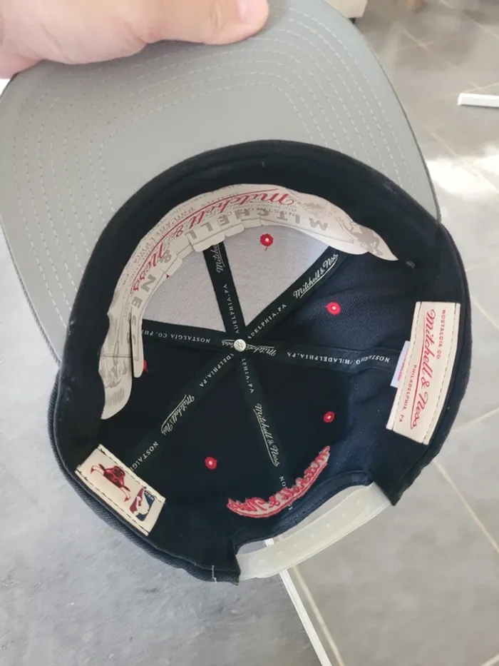 Casquette neuve mitchell & ness - photo numéro 2