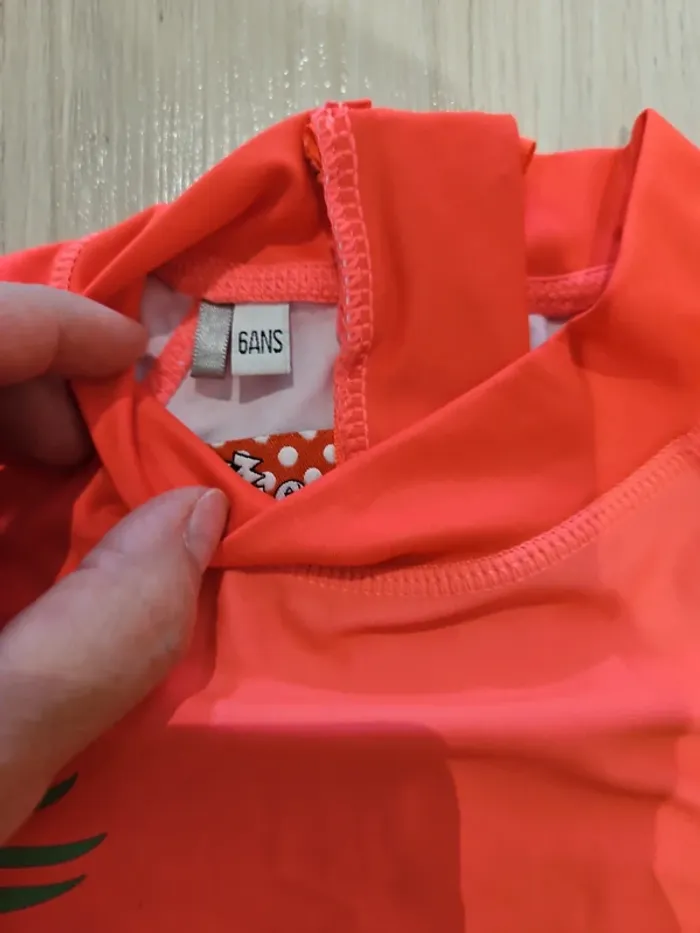 Maillot de bain 2 pieces 6 ans - photo numéro 4