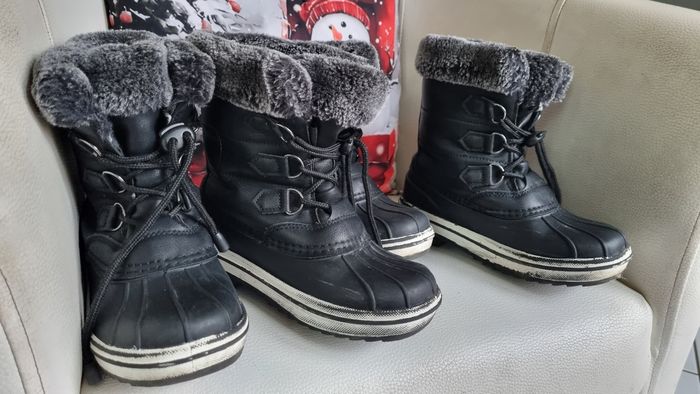 💮spécial jumelles💮🌸après-ski taille 31/32 - photo numéro 8