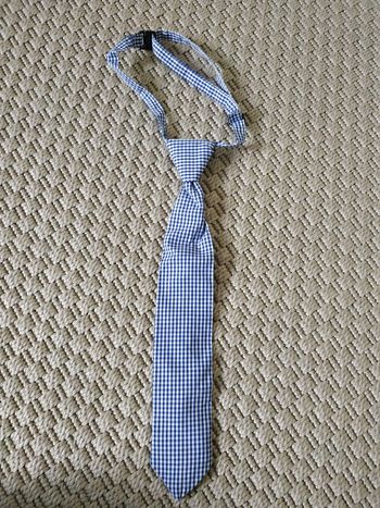 Cravate bleue à carreaux Okaïdi