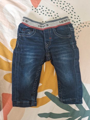 Jean levis 3 mois