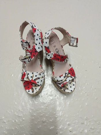 Chaussures compensées