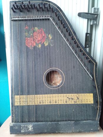 Anciens Instruments de musique aux choix