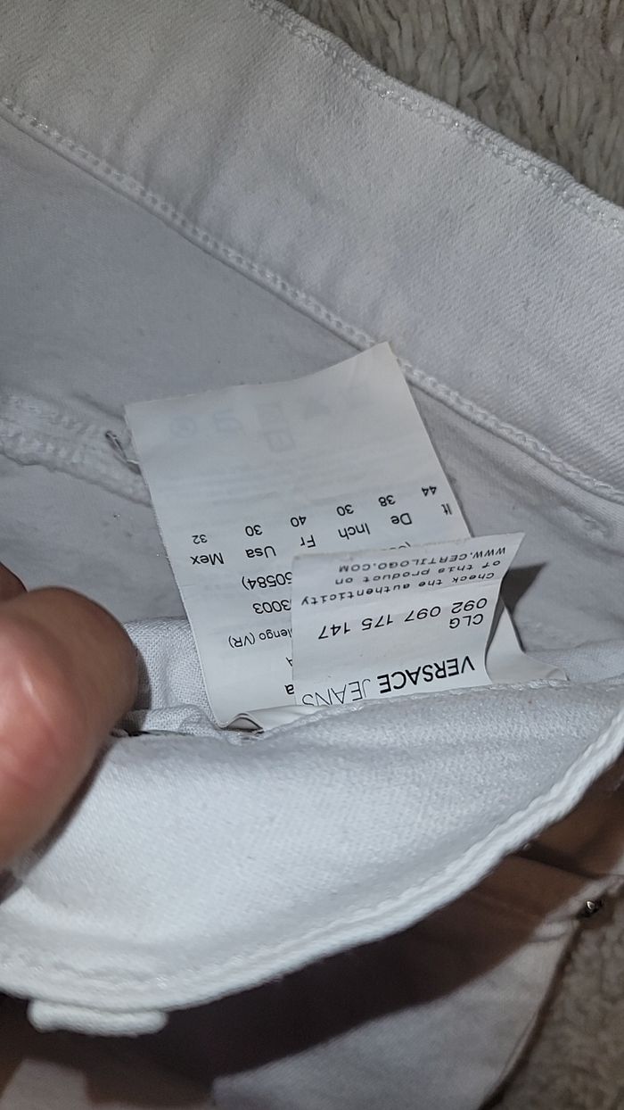 Jeans versace blanc - photo numéro 2