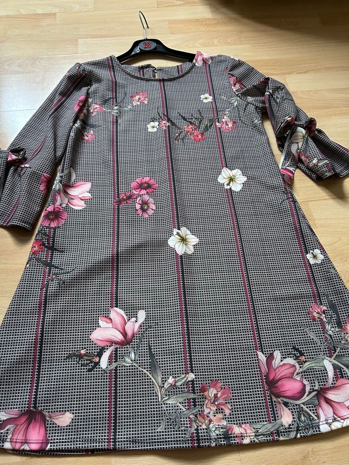 Robe - photo numéro 3