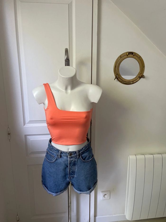 Top asymétrique - photo numéro 2