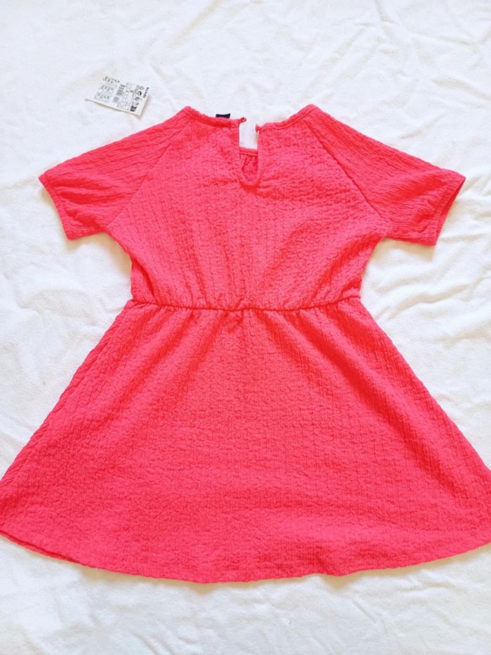Robe été 5 ans neuve - photo numéro 4