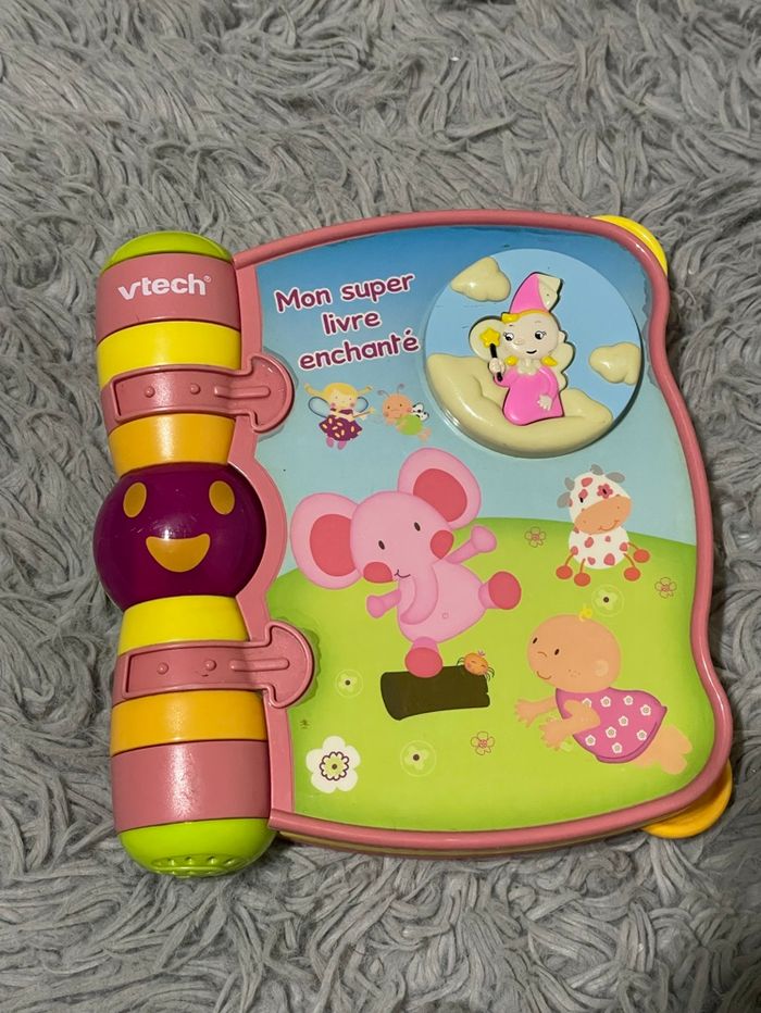 Livre interrractif rose VTECH