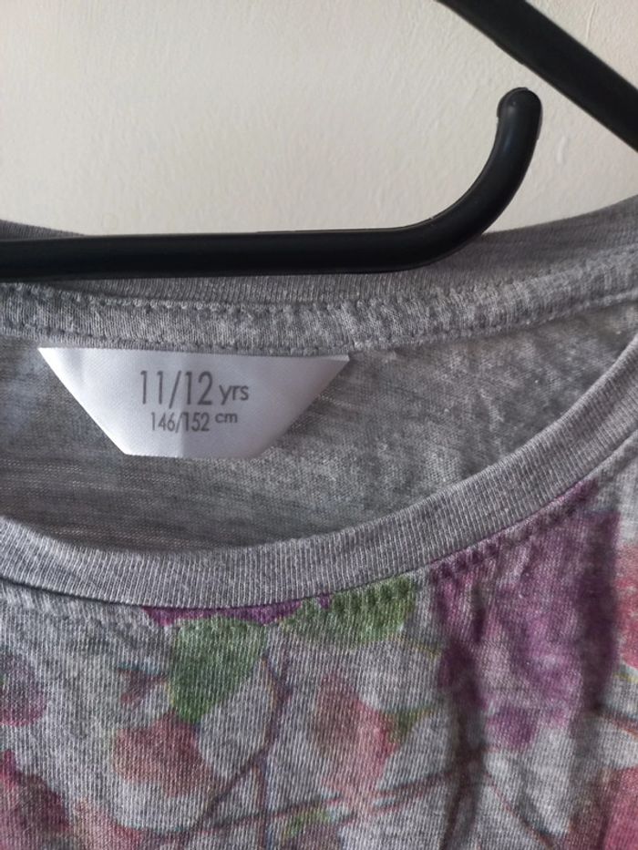 Tee-shirt gris - photo numéro 3