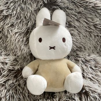 Doudou lapin miffy neuf etiquetté