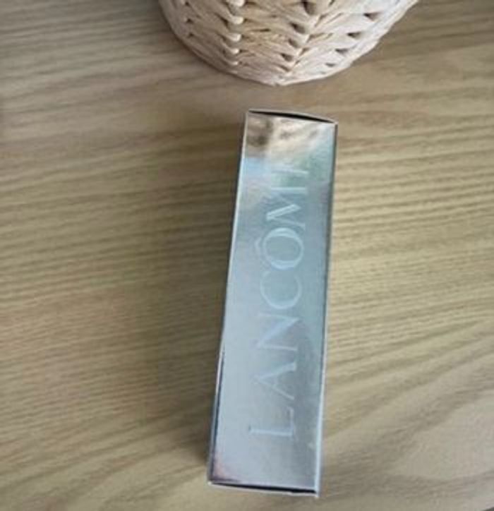 Fond de teint essence Miracle Lancôme - photo numéro 5