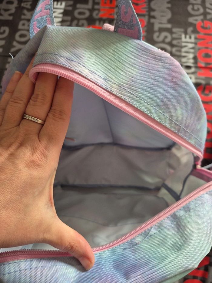 Sac a dos et ca pochette Stitch - photo numéro 7
