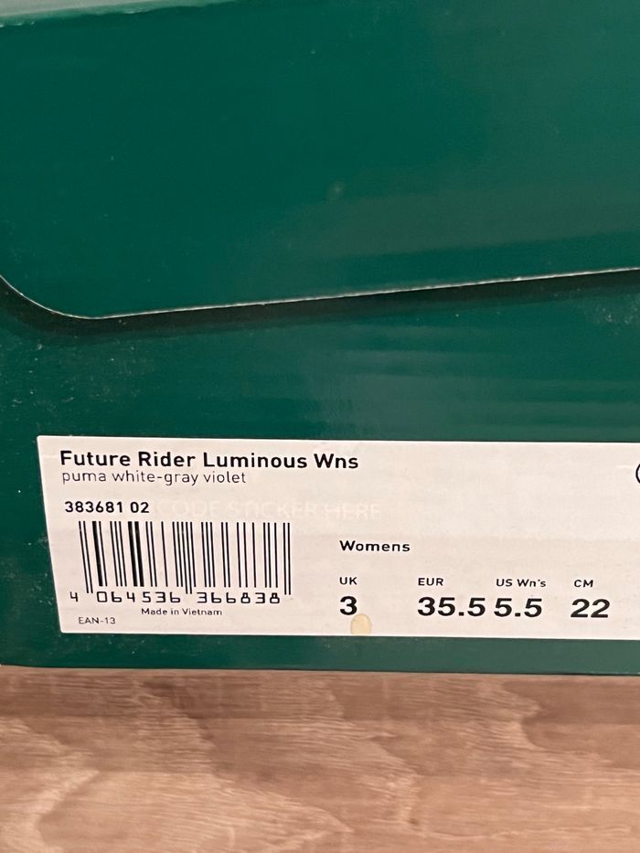 Baskets Future Rider Lumineuses  Puma pointure 35,5 - photo numéro 10
