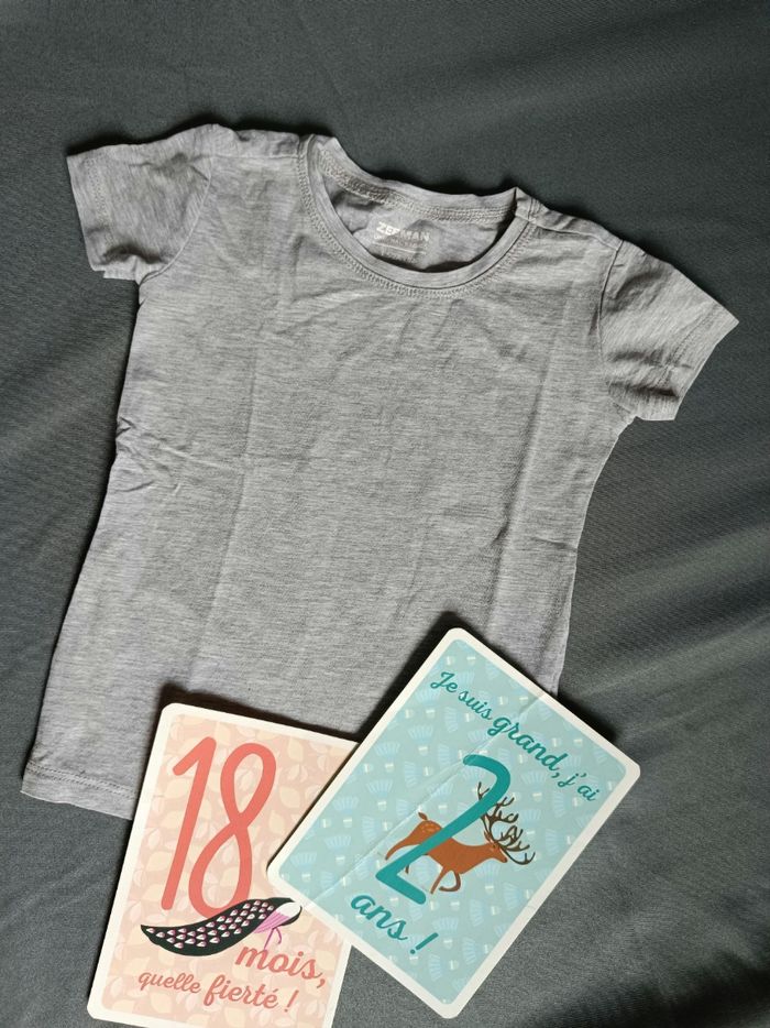 T-shirt gris uni đź’• Taille 18/24 mois