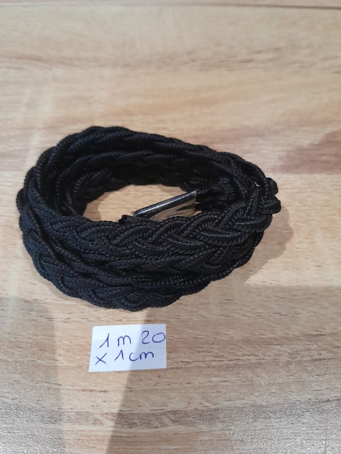 1m20 de ruban noir tressée 1cm de large - photo numéro 2