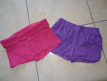 Lot de 2 shorts T 10 ans