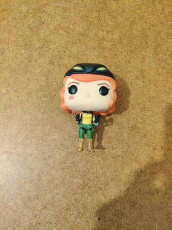 Figurine pop hawkgirl