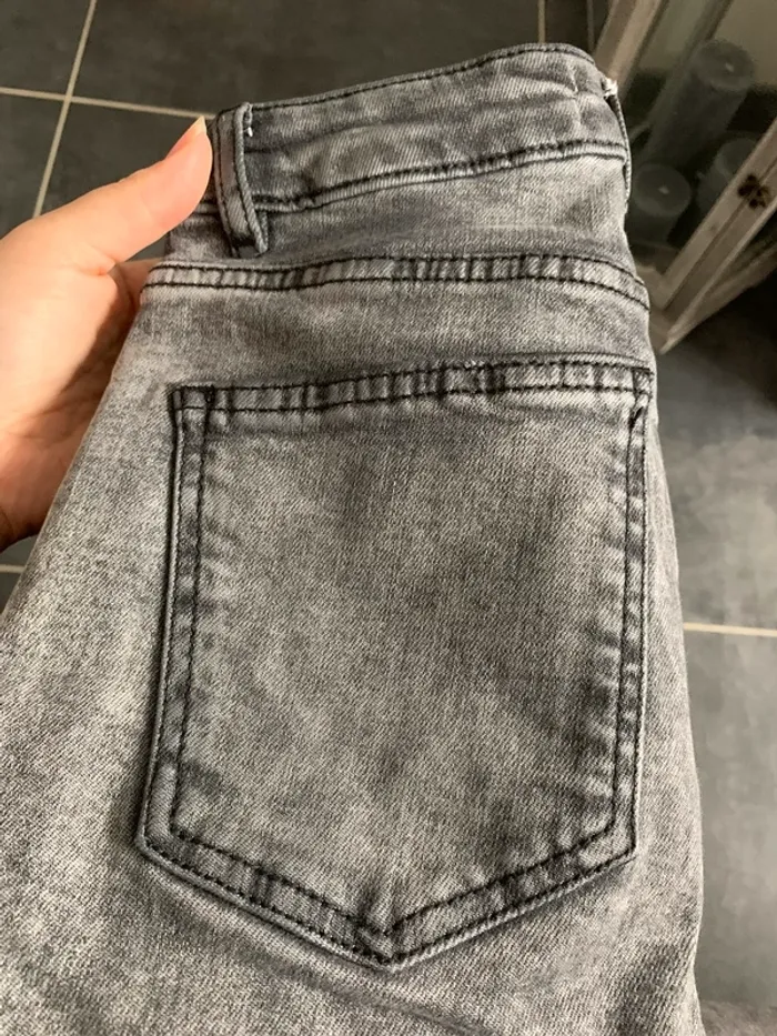 Jean slim gris - photo numéro 3