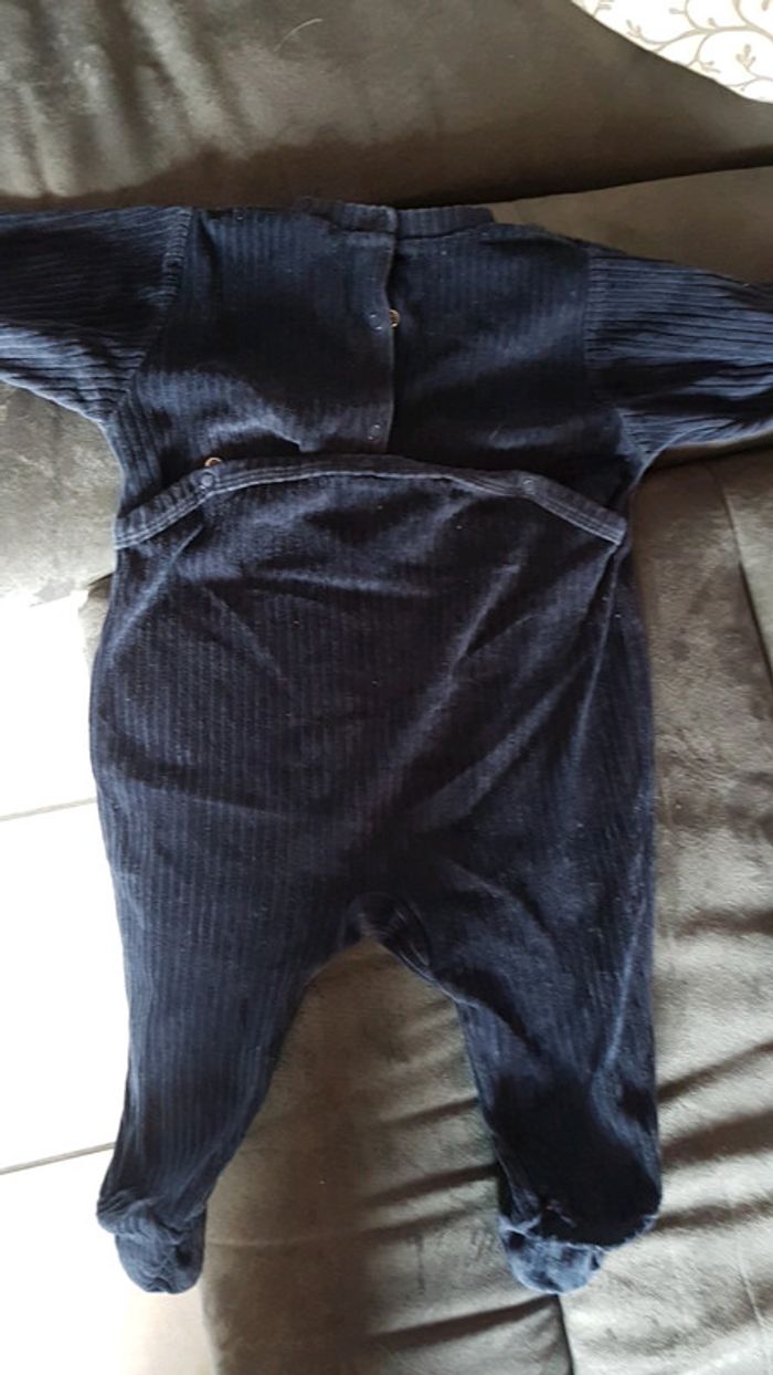 Pyjama - photo numéro 2