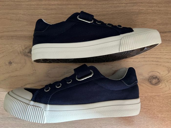 Chaussures garçon taille 32 - photo numéro 4