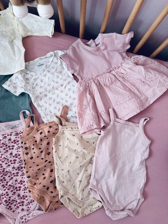 Lot bébé fille - photo numéro 3