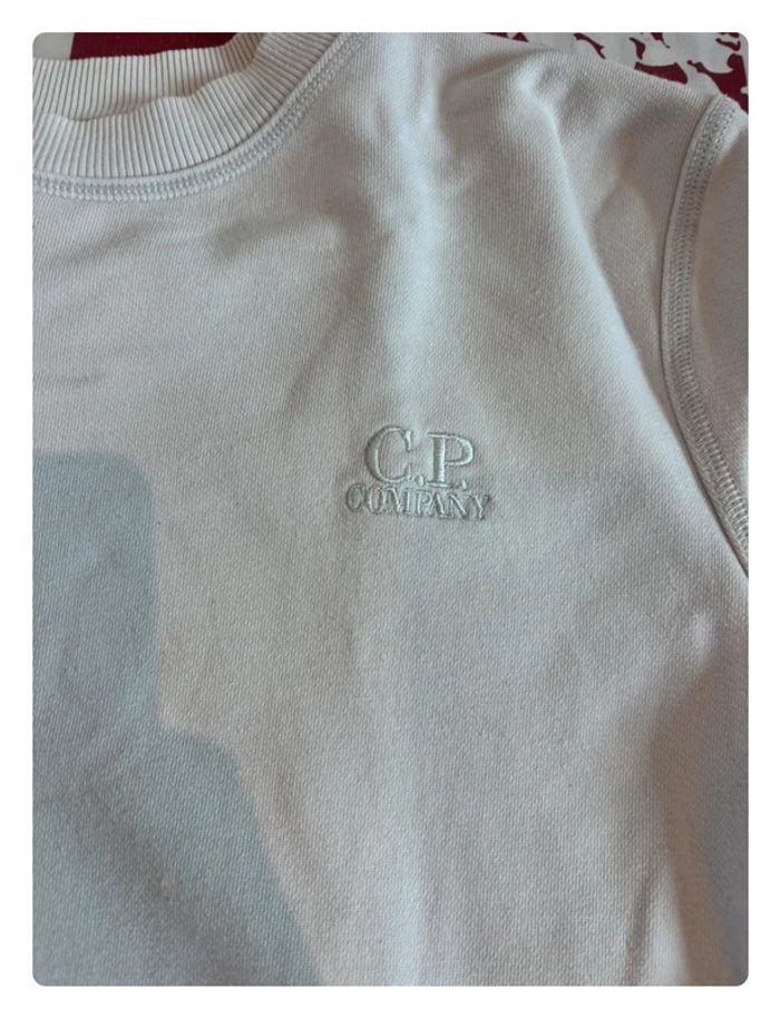 Sweat C.P Company taille xs/s blanc - photo numéro 2