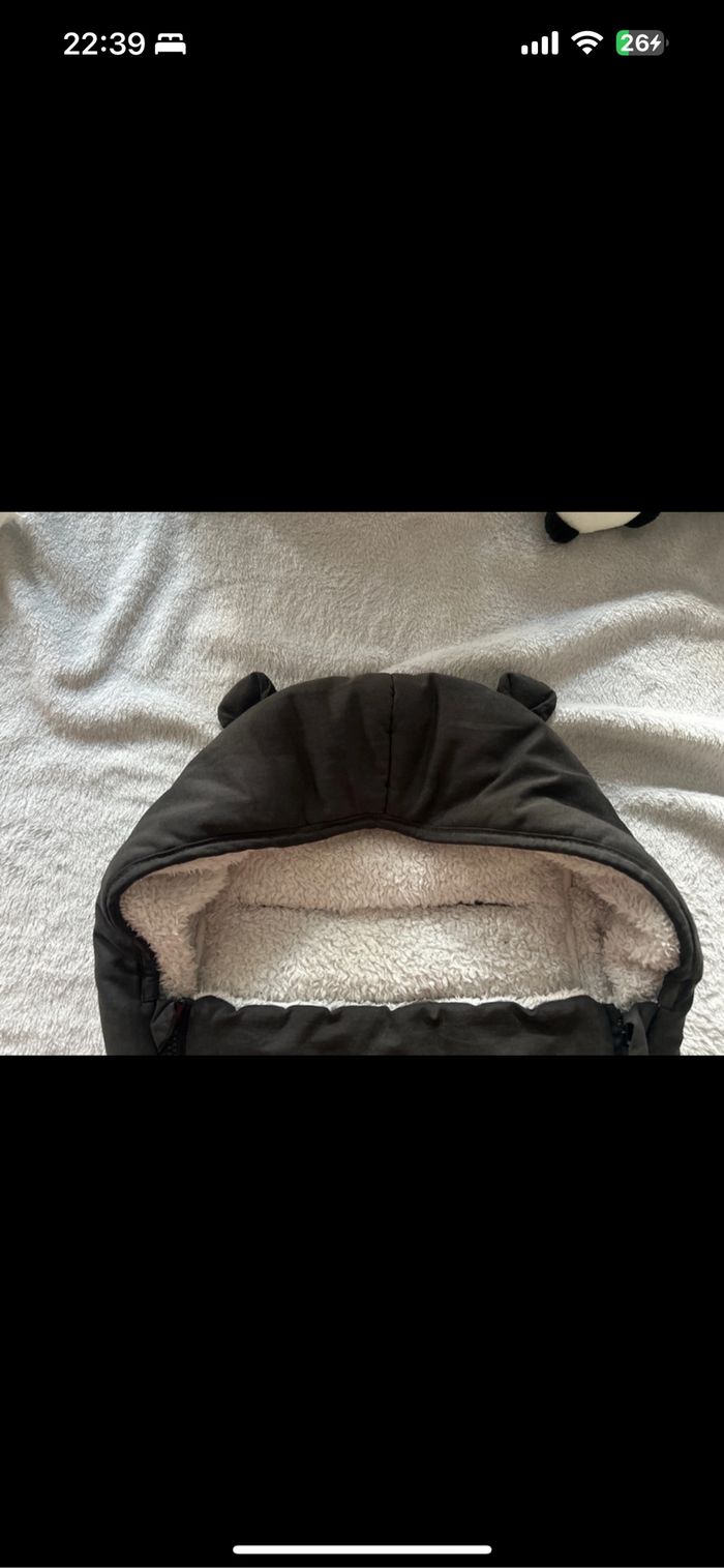 Chancelière coque et poussette chaude - photo numéro 2