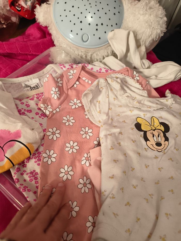 Lot de vêtements fille9 A12 mois - photo numéro 9