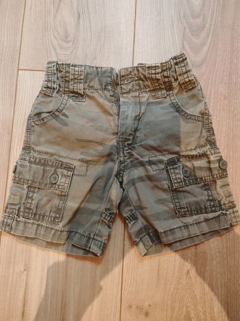 Short 2 ans